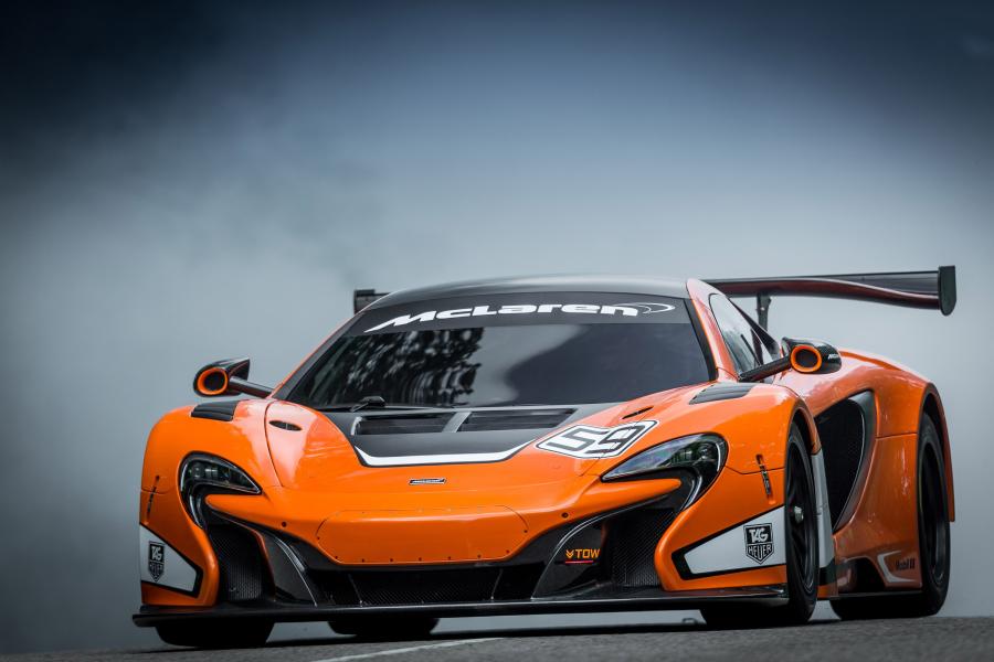  McLaren 650S GT3 2015 года  (фото 2 из 17)